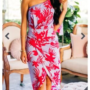 DO+BE Red and White Asymmetrical Dress size medium